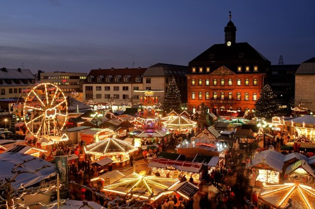 Weihnachtsmarkt Totale